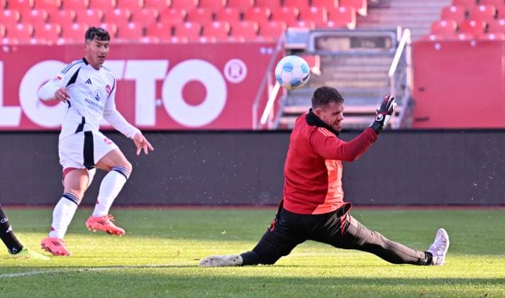 12 10 2024 Soccer season 2024 2025 Test match friendly match preparation match 1 FC Nuremberg FCN Club internal test match xwoxzix Taylan Duman 8, 1 FC Nuremberg FCN scores goal goal shot for 1 0 against Christian Mathenia 26, 1 FC Nuremberg FCN