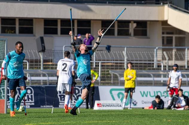 Football, 2024 2025 season, Amputee Bundesliga final match day , Tennis Borussia Berlin kick-off Hoffenheim playoffs , v l Pierre Kaiser Hoffenheim , cheering after goal to 0 1, 12 10 2024, Copyright: xSebastianxRäppold MatthiasxKochx