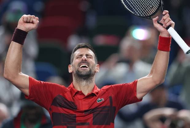 (241012) -- SHANGHAI, Oct. 12, 2024 -- Novak Djokovic celebrates after winning the men s singles semifinal match between Taylor Fritz of the United States and Novak Djokovic of Serbia at the ATP, Tennis Herren World Tour Shanghai Masters tennis tournament in Shanghai, east China, Oct. 12, 2024. ) (SP)CHINA-SHANGHAI-TENNIS-ATP TOUR-SHANGHAI MASTERS(CN) BaixXuefei 