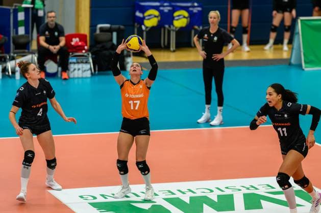 Kacey Jost jersey no. 17, Ladies in Black Aachen 1 Volleyball Bundesliga Women, USC Muenster vs Ladies in Black Aachen, Münster on 12 10 2024 Copyright: xBEAUTIFULxSPORTS PeterxWeberx