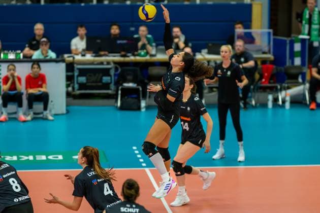 Jasmine Rivest jersey no. 11, Ladies in Black Aachen 1 Volleyball Bundesliga Women, USC Muenster vs Ladies in Black Aachen, Münster on 12 10 2024 Copyright: xBEAUTIFULxSPORTS PeterxWeberx