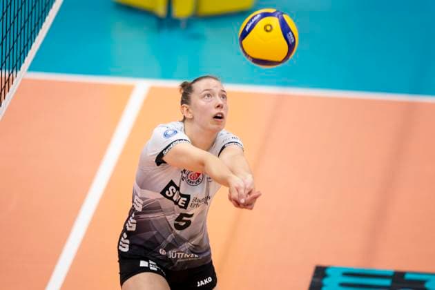 1 Volleyball Bundesliga Women Schwarz Weiss Erfurt vs SC Potsdam Erfurt 12 10 2024 Isabella Noble 5 Schwarz Weiss Erfurt 1 Volleyball Bundesliga Women Schwarz Weiss Erfurt vs SC Potsdam Riethsporthalle Erfurt 12 10 2024 Copyright: xBEAUTIFULxSPORTS Duehringx
