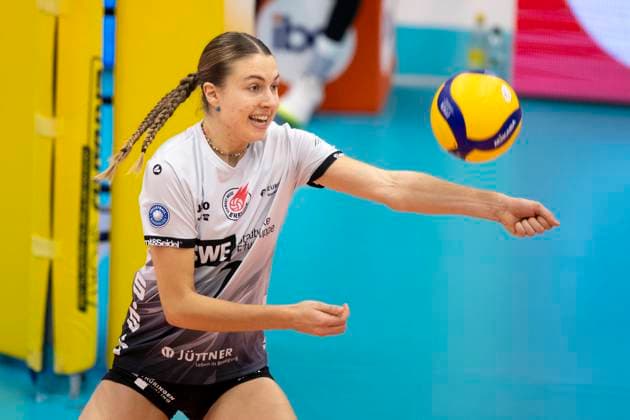 1 Volleyball Bundesliga Women Schwarz Weiss Erfurt vs SC Potsdam Erfurt 12 10 2024 Sina Siebert 7 Schwarz Weiss Erfurt 1 Volleyball Bundesliga Women Schwarz Weiss Erfurt vs SC Potsdam Riethsporthalle Erfurt 12 10 2024 Copyright: xBEAUTIFULxSPORTS Duehringx
