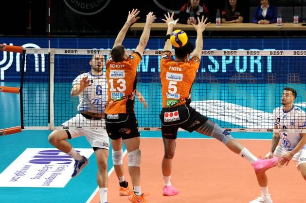 DEU, DVV, 1 VBL, BR Volleys vs Friedrichshafen, 12 10 2024, Max Schmeling Halle, Berlin, DEU, DVV, 1 VBL, BR Volleys vs Friedrichshafen, in the picture photo Juergen Engler nordphoto GmbH nordphotoxGmbHx xEngler nph00076