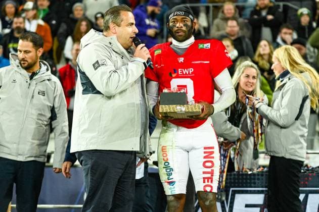 Jaylon Henderson ERIMA GFL Bowl Potsdam Royals Dresden Monarchs Game photos 12 10 2024 MVP of the game Jaylon Henderson Potsdam Royals Team of the Dresden Monarchs, ERIMA GFL Bowl 2024, Potsdam Royals vs Dresden Monarchs on October 12, 2024 at Stadion an der Hafenstraße, Essen, Germany