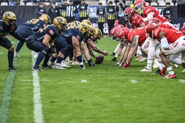 American football in the stadium on Hafenstraße GFL Bowl 2024 FOR EDITORIAL PURPOSES ONLY EDITORIAL USE ONLY p The final of the GFL Bowl 2024 will take place on October 12, 2024 in the stadium on Hafenstraße in Essen Potsdam Royals and Dresden Monarchs in the ERIMA GFL Bowl 2024 Germany NRW Essen Copyright VladimirxWegener Copyright: VladimirxWegener doc7xkzgb9res866m123bf ,EDITORIAL USE ONLY Copyright: VladimirxWegener