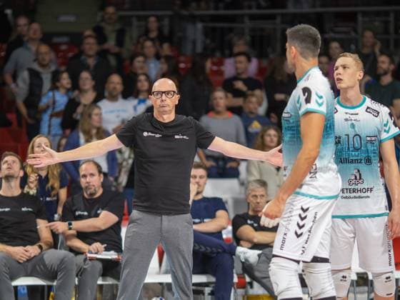 Stunned Dueren coach Christoph ACHTEN Volleyball Herrsching Dueren Volleyball Bundesliga, WWK Volleys Herrsching SWD Power Volleys Düren 3 2, Main Round, Season 2024 2025, 12 10 2024, in Munich, Germany, Source Copyright Credit Oryk HAIST xVOLLEYBALL-HERRSCHING-DUERENx