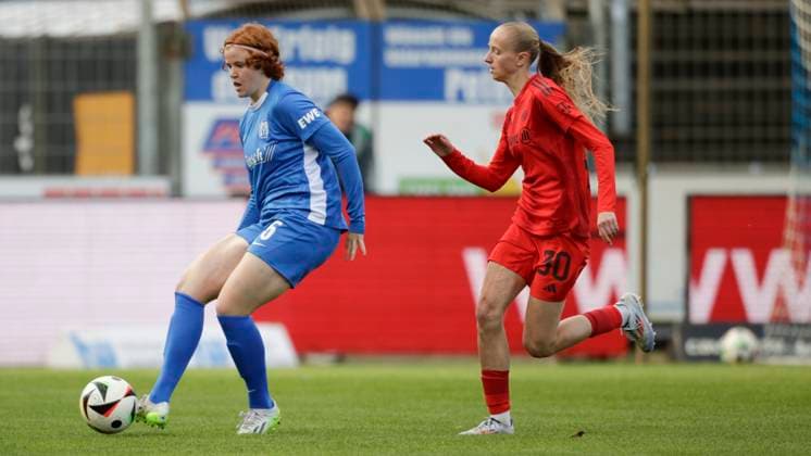 13 10 2024, Hänsch Arena, Meppen, GER, 2 Frauen Bundesliga SV Meppen vs Bayern München II, Lena Maria Göppel SV Meppen 5 DFL REGULATIONS PROHIBIT ANY USE OF PHOTOGRAPHS AS IMAGE SEQUENCES AND OR QUASI VIDEO Meppen Lower Saxony Germany Hänsch Arena