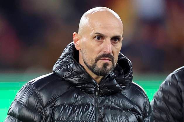 National coach Antonio Di Salvo Germany looks disappointed, UEFA European Under 21 Championship Qualifying Group D, Germany vs Bulgaria, Jahnstadion, October 11, 2024 in Regensburg, Germany Photo by Marco Steinbrenner DeFodi Images National coach Antonio Di Salvo Germany looks disappointed, UEFA European Under 21 Championship Qualifying Group D, Germany vs Bulgaria, Jahnstadion, October 11, 2024 in Regensburg, Germany Photo by Marco Steinbrenner DeFodi Images not used in POL SRB CRO FRA GBR NED ITA USA Defodi 700 deutsch bul u21 20241011 125 Defodi-700 not used in POL SRB CRO FRA GBR NED ITA USA