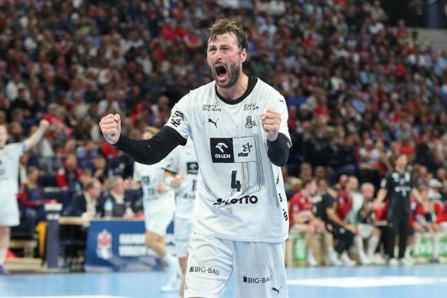 11 10 2024, xgox, Handball Daikin, HBL Handball Sport Verein Hamburg THW Kiel emspor, v l Domagoj Duvnjak Kiel, 4 jJubel, Torjubel, jubelt über das Tor, celebrate the goal, celebration Hamburg