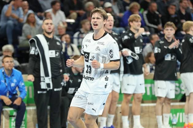 11 10 2024, xgox, Handball Daikin, HBL Handball Sport Verein Hamburg THW Kiel emspor, v l Rune Dahmke Kiel, 23 jubel, Torjubel, jubelt ueber das Tor, celebrate the goal, celebration Hamburg