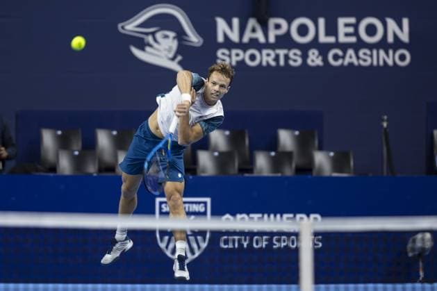 Belgian Michael Geerts pictured in action during the qualifying phase of the European Open Tennis ATP, Tennis Herren tournament, in Antwerp, Sunday 13 October 2024. DAVIDxPINTENS  x102430147x