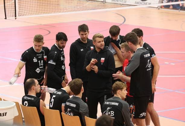 Jan Scheuermann TV Rottenburg, Coach with the team, GER, TV Buehl vs TV Rottenburg, Volleyball, Men, Regional Cup, 13 10 2024 GER, TV Buehl vs TV Rottenburg, Volleyball, Men, Regional Cup, 13 10 2024 Buehl Copyright: xEibner-Pressefoto FrankxSeiterx EP_EER