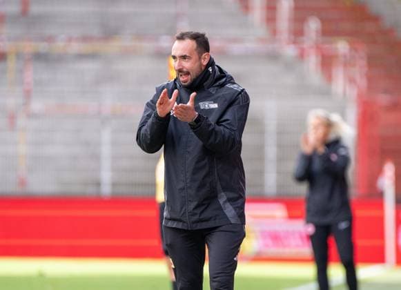 Soccer, Women, Season 2024 2025, 2 Women Bundesliga 7 Matchday , 1 FC Union Berlin FC Eintracht Frankfurt II, Co Coach Sven Gruel 1 Women 1 FC Union , 13 10 2024, Copyright: xMatthiasxKochx