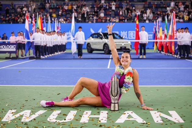 WUHAN, CHINA - OCTOBER 13: Champion Aryna Sabalenka poses with the trophy during the awarding ceremony after the Women s Singles Final match on day nine of 2024 Wuhan Open at Optics Valley International Tennis Center on October 13, 2024 in Wuhan, Hubei Province of China.  Copyright: xVCGx 111523557147