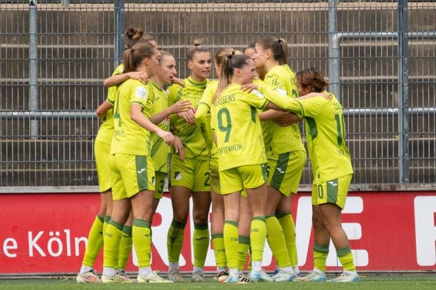 Köln, Germany, October 13th 2024 Players of TSG Hoffenheim celebrating for the first scoring during the Google Pixel Frauen-Bundesliga between 1. FC Köln and TSG Hoffenheim at Franz-Kremer-Stadion in Köln, Germany. Qianru Zhang (Qianru Zhang SPP) Copyright: xQianruxZhang SPPx spp-en-QiZh-DSC_6135-Enhanced-NR