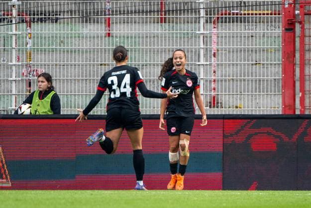 Soccer, Women, Season 2024 2025, 2 Women Bundesliga 7 Matchday , 1 FC Union Berlin FC Eintracht Frankfurt II, f l Elena Mühlemann, Ela Demirbas both Eintracht , Cheering after goal to 2 0, 13 10 2024, Copyright: xMatthiasxKochx