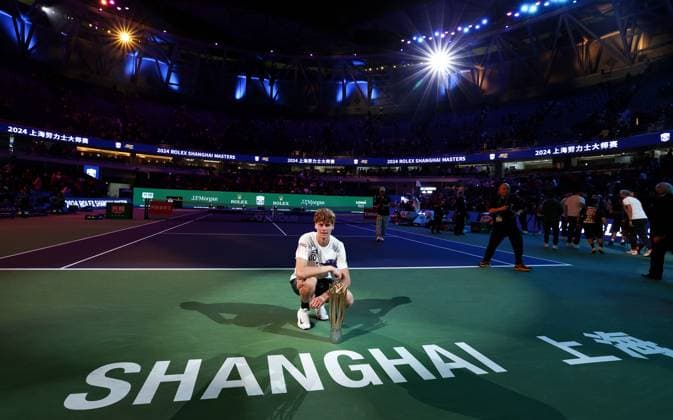 Tennis, Jannik Sinner wins ATP tournament in Shanghai