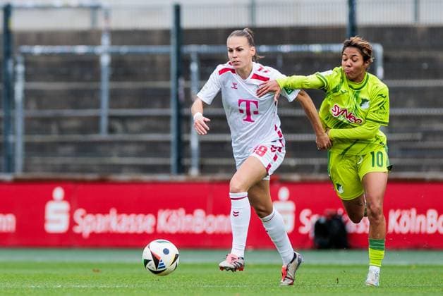 Google Pixel Frauen Bundesliga, 1 FC Köln TSG Hoffenheim 13 10 2024 Zweikampf Dora Zeller 1 FC Köln, 19 , Gia Corley TSG Hoffenheim, 10 Google Pixel Frauen Bundesliga, 1 FC Köln TSG Hoffenheim, Köln, Franz Kremer Stadion DFB REGULATIONS PROHIBIT ANY USE OF PHOTOGRAPHS AS IMAGE SEQUENCES AND OR QUASI VIDEO Copyright: xBEAUTIFULxSPORTS Wunderlx