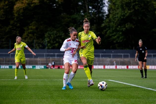 Franziska Harsch TSG Hoffenheim, 17 in duel with Vanessa Leimenstoll FC Koeln, 29 , GER, 1 FC Koeln vs TSG 1899 Hoffenheim, Football Google Pixel Frauen Bundesliga, 6 Spieltag, Saison 2024 2025, 13 10 2024 DFB regulations prohibit any use of photographs as image sequences and or quasi video GER, 1 FC Koeln vs TSG 1899 Hoffenheim, Football Google Pixel Frauen Bundesliga, 6 Spieltag, Saison 2024 2025, 13 10 2024 Koeln Copyright: xEibner-Pressefoto Memmlerx EP_MMR