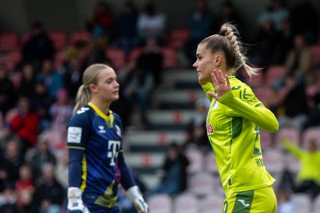 Selina Cerci TSG Hoffenheim, 29 celebrates the goal for 0 2 and raises her arms apologetically, GER, 1 FC Koeln vs TSG 1899 Hoffenheim, Football Google Pixel Frauen Bundesliga, 6 Spieltag, Saison 2024 2025, 13 10 2024 DFB regulations prohibit any use of photographs as image sequences and or quasi video GER, 1 FC Koeln vs TSG 1899 Hoffenheim, Football Google Pixel Frauen Bundesliga, 6 Spieltag, Saison 2024 2025, 13 10 2024 Koeln Copyright: xEibner-Pressefoto Memmlerx EP_MMR