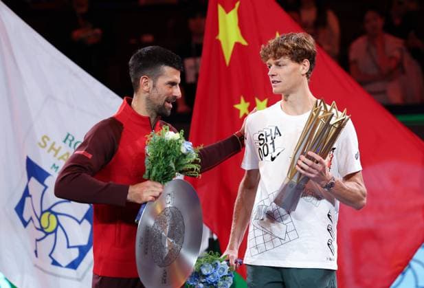 (241013) -- SHANGHAI, Oct. 13, 2024 -- Novak Djokovic (L) greets Jannik Sinner during the awarding ceremony of the men s singles final match between Jannik Sinner of Italy and Novak Djokovic of Serbia at the ATP, Tennis Herren World Tour Shanghai Masters tennis tournament in Shanghai, east China, Oct. 13, 2024. ) (SP)CHINA-SHANGHAI-TENNIS-ATP TOUR-SHANGHAI MASTERS(CN) BaixXuefei 