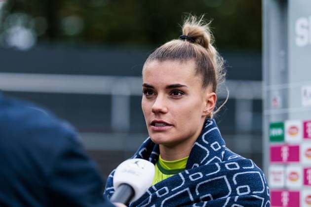 Google Pixel Womens Bundesliga, 1 FC Köln TSG Hoffenheim 13 10 2024 Selina Cerci TSG Hoffenheim, 29 in interview Google Pixel Womens Bundesliga, 1 FC Köln TSG Hoffenheim, Köln, Franz Kremer Stadion DFB REGULATIONS PROHIBIT ANY USE OF PHOTOGRAPHS AS IMAGE SEQUENCES AND OR QUASI VIDEO Copyright: xBEAUTIFULxSPORTS Wunderlx