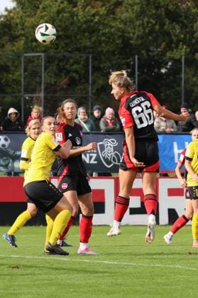 13 10 2024 Soccer Season 2024 2025 2 Women Soccer Bundesliga 07 Matchday 1 FC Nuremberg FCN Club Clubfrauen SV Weinberg Sportfoto Zink DaEn xdcxdex Meret Günster Guenster 66, 1 FC Nuremberg FCN