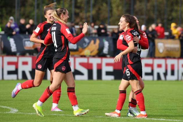13 10 2024 Soccer Season 2024 2025 2 Women Soccer Bundesliga 07 Matchday 1 FC Nürnberg FCN Club Clubfrauen SV Weinberg Sportfoto Zink DaEn xdcxdex Nele Bauereisen 23, 1 FC Nürnberg FCN , Lara Meroni 11, 1 FC Nürnberg FCN , Rebekka Salfelder 15, 1 FC Nürnberg FCN , Jonna Brengel 17, 1 FC Nürnberg FCN