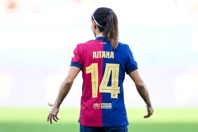 Barcelona, Spain, October 13th 2024: Aitana Bonmati (14 FC Barcelona, Barca in action during the Liga F football match between FC Barcelona and RCD Espanyol at the Johan Cruyff Stadium in Barcelona, Spain (Judit Cartiel SPP) Copyright: xJuditxCartielx xSPPx spp-en-JuCaSp-JUCA1159