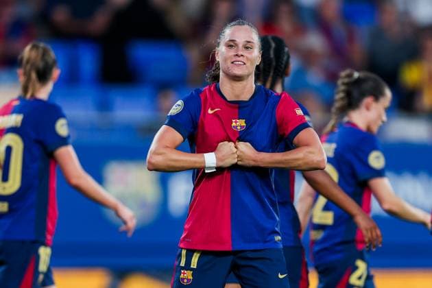 Bilder des Jahres 2024, Sport 10 Oktober Sport Bilder des Tages Barcelona, Spain, October 13th 2024: Ewa Pajor (17 FC Barcelona, Barca celebrates after scoring during the Liga F football match between FC Barcelona and RCD Espanyol at the Johan Cruyff Stadium in Barcelona, Spain (Judit Cartiel SPP)  Copyright: xJuditxCartielx xSPPx spp-en-JuCaSp-JUCA2483