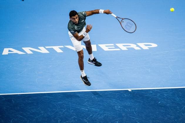 Brazilian Thiago Monteiro pictured in action during a tennis match in the round of 32 of the singles competition at the ATP, Tennis Herren European Open Tennis tournament in Antwerp, Monday 14 October 2024. JASPERxJACOBS  x102504982x