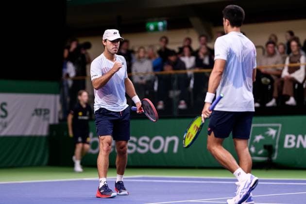 241014 Diego Hidalgo and Gonzalo Escobar of Ecuador compete in a men s doubles tennis match during day 3 of the ATP 250 Nordic Open on October 14, 2024 in Stockholm Photo Jesper Zerman BILDBYRAN kod JZ JZ0576 tennis nordic open 3 bbeng jubel  Copyright: JESPERxZERMAN BB241014JZ040