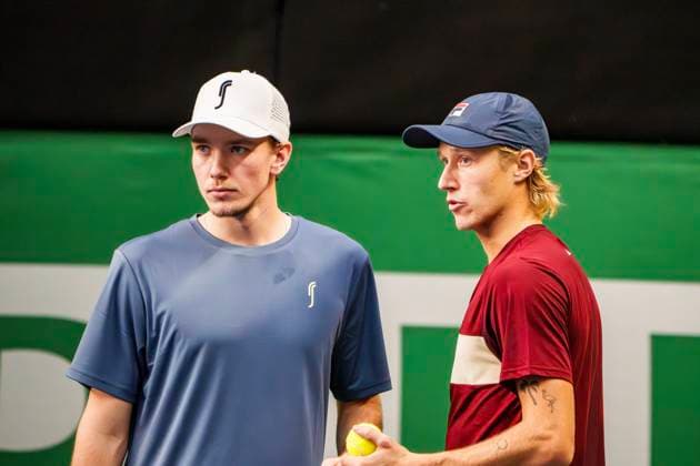 STOCKHOLM, SWEDEN 20241014 Leo Borg paired with Adam Heinonen facing Gonzalo Escobar and Diego Hidalgo Ecuador during the BNP Paribas Nordic Open at Kungliga tennishallen in Stockholm STOCKHOLM SWEDEN x12056x  Copyright: xPeterxHansson TTx NORDIC OPEN TENNIS 2024