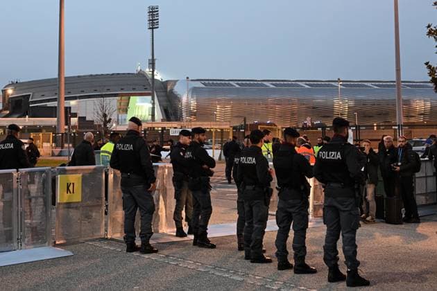 Db Udine 14 10 2024 - Nations League Italia-Israele foto Daniele Buffa Image nella foto: controlli Forze dell™ordine 