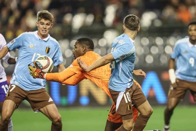 France s goalkeeper Mike Maignan pictured in action during a soccer game between Belgian national soccer team Red Devils and France, match 4 (out of 6) in the League A Group 2 of the UEFA Nations League 2025 competition, Monday 14 October 2024 in Brussels. BRUNOxFAHY  x102531168x