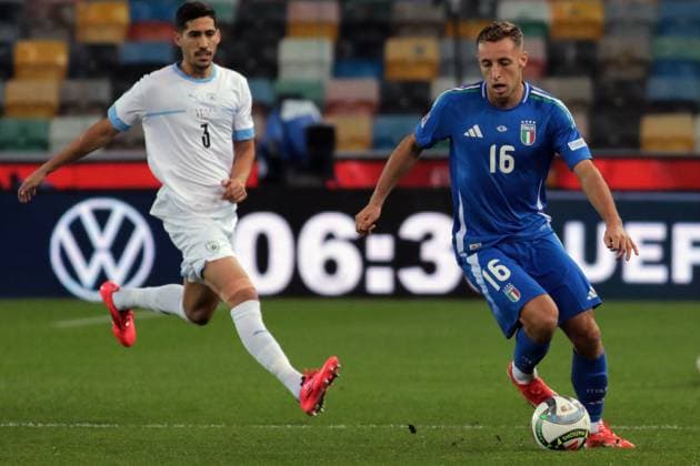 italian s davide frattesi during the Nations league soccer match between Italia and Israele at the Bluenergy Stadium in Udine, north east Italy - Monday, October 14,2024 - soccer  Copyright: xAndreaxBressanutti LaPressex