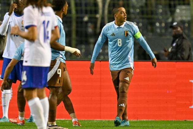 241014 UEFA NATIONS LEAGUE A2 - D4 BELGIUM VS FRANCE Youri Tielemans (8) of Belgium looking dejected and disappointed after missing a penalty kick during a soccer game between the national teams of Belgium, called the Red Devils and France, called les Bleus in the fourth game in group A2 in the UEFA Nations League , on Monday 14 October 2024 in Brussels , Belgium . photo isosport David Catry BRUSSELS BELGIUM  Copyright: xx 482853