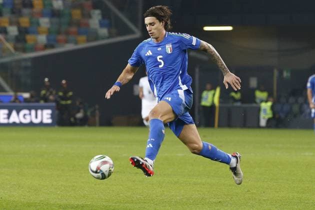CALCIO - UEFA Nations League - Italy vs Israel Riccardo Calafiori of Italy play the ball during Italy vs Israel, matchday 4 of League A of Uefa Nations League 2025, game at Bluenergy stadium - stadio Friuli in Udine (UD), Italy, on October 14, 2024. Udine Italy  Copyright: xIPAxSport ABACAx