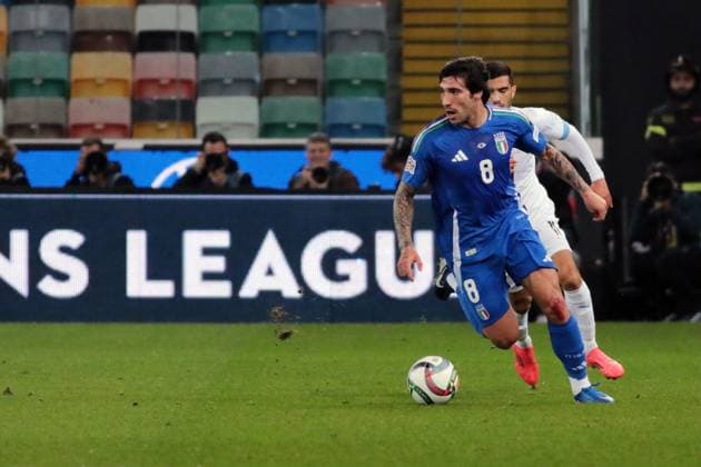 italian s sandro tonali during the Nations league soccer match between Italia and Israele at the Bluenergy Stadium in Udine, north east Italy - Monday, October 14,2024 - soccer  Copyright: xAndreaxBressanutti LaPressex