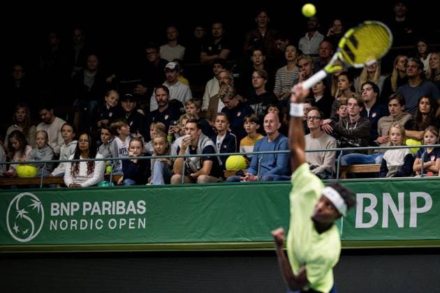 241015 Elias Ymer of Sweden competes in a men s singles tennis match against Nicolas Jarry of Chile during day 4 of the ATP 250 Nordic Open on October 15, 2024 in Stockholm Photo Emma Wallskog BILDBYRAN COP 320 EW0443 tennis atp 250 nordic open day 4 bbeng  Copyright: EMMAxWALLSKOG BB241015EW006