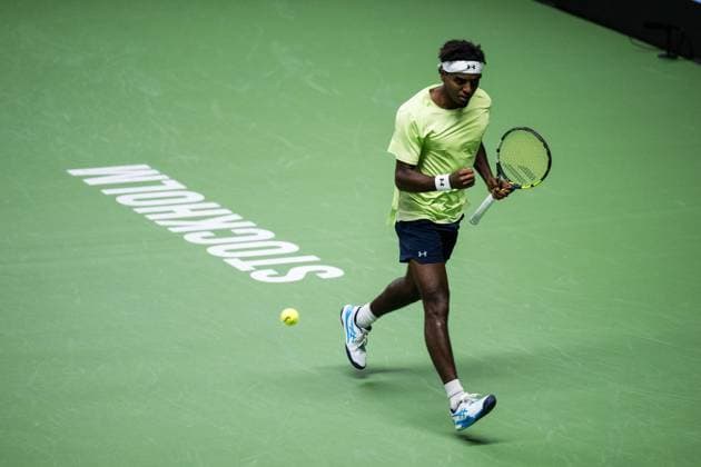 241015 Elias Ymer of Sweden competes in a men s singles tennis match during day 4 of the ATP 250 Nordic Open on October 15, 2024 in Stockholm Photo Emma Wallskog BILDBYRAN COP 320 EW0443 tennis tennis atp 250 nordic open day 4 bbeng jubel  Copyright: EMMAxWALLSKOG BB241015EW018