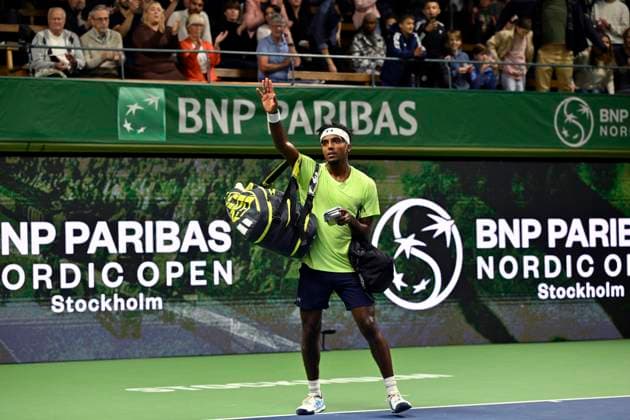 STOCKHOLM, SWEDEN 20241015 Elias Ymer lost his match against Nicolas Jarry, Chile in the Nordic Open on Centre Court in the Royal Tennis Hall STOCKHOLM SWEDEN x10060x  Copyright: xHenrikxMontgomery TTx NORDIC OPEN TENNIS 2024