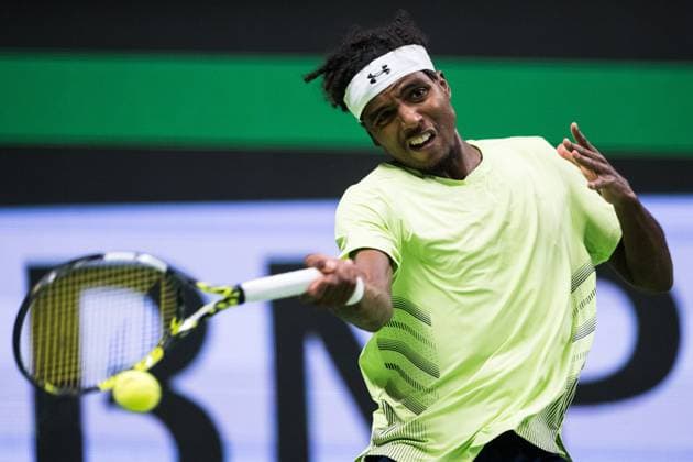 241015 Elias Ymer of Sweden competes in a men s singles tennis match during day 4 of the ATP 250 Nordic Open on October 15, 2024 in Stockholm Photo Emma Wallskog BILDBYRAN COP 320 EW0443 tennis tennis atp 250 nordic open day 4 bbeng  Copyright: EMMAxWALLSKOG BB241015EW027