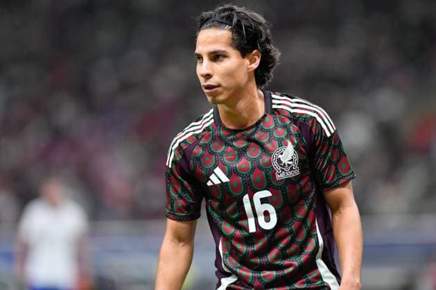 RECORD DATE NOT STATED Seleccion Mexicana 2024 Mexico vs United States Diego Lainez of Mexico during the game International Friendly, Länderspiel, Nationalmannschaft between Mexican national team, Nationalteam (Mexico) and United States (USA) at Akron Stadium, on October 15, 2024, Guadalajara, Jalisco, Mexico. GUADALAJARA JALISCO MEXICO  Copyright: xLuisxFernandoxTorisx 20241015231132_SNM_MEX_USA_LAINEZ287