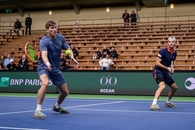 241016 AndrÃ Göransson of Sweden and Sem Verbeek of Netherlands compete in a men s doubles tennis match during day 5 of the ATP 250 Nordic Open on October 16, 2024 in Stockholm Photo Jesper Zerman BILDBYRAN kod JZ SD0014 tennis atp 250 nordic open day 5 bbeng  Copyright: JESPERxZERMAN BB241016JZ016