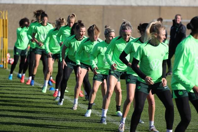 VfL vs Olympique Lyon, CL Women, Preliminary Reports Wolfsburg, 16 10 2024, FOOTBALL VfL Wolfsburg vs Olympique Lyon, Group Round Champions League Women, Season 2024 25 VfL Wolfsburg Final Training Wolfsburg