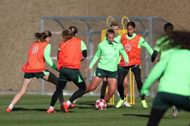 VfL vs Olympique Lyon, CL Women, Preliminary Reports Wolfsburg, 16 10 2024, FOOTBALL VfL Wolfsburg vs Olympique Lyon, Group Round Champions League Women, Season 2024 25 VfL Wolfsburg Final Training Wolfsburg