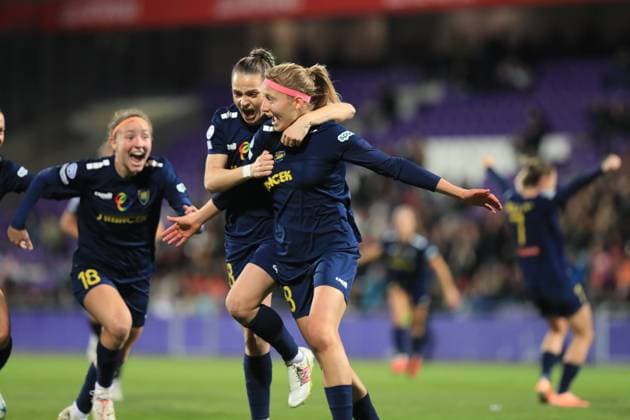 Vienna, Austria, October 16th, 2024: Kamila Dubcova (48 SKN St Polten) and Melike Pekel (38 SKN St Polten) celebrate a goal duringduring the UEFA womens champions league group stage match St Polten vs Manchester City at Viola Park, Vienna Tom Seiss SPP (Tom Seiss SPP) Copyright: xTomxSeissx xSPPx spp-en-ToSeSp-20241016 UWCL SKN vs Man City-2784
