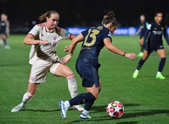 October 16, 2024, Turin, Italy: Juventus Lisa Boattin in actin during the UEFA Champions League Woman soccer match Juventus FC vs FC Bayern Monaxo at the Pozzo-La Marmora Stadium in Biella, Italy, 16 October 2024. UEFA Champions League Woman: Juventus FC vs FC Bayern Monaxo  - ZUMAa110 20241016_zaf_a110_072 Copyright: xAlessandroxxxxxxxxDixMarcox